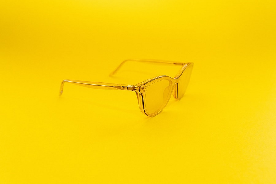 для чего нужны желтые очки