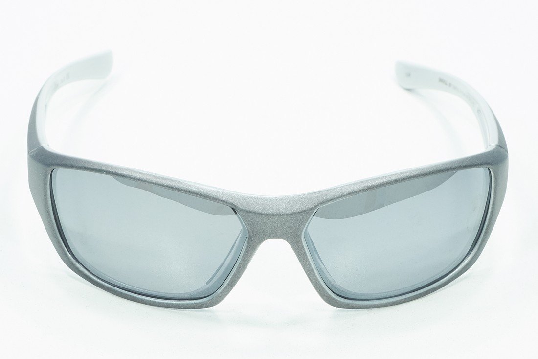 Солнцезащитные очки  Invu K2512F (+) - 2
