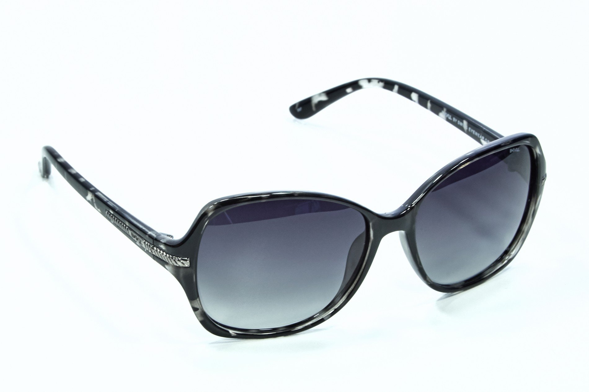 Солнцезащитные очки  Invu B2834A (+) - 1