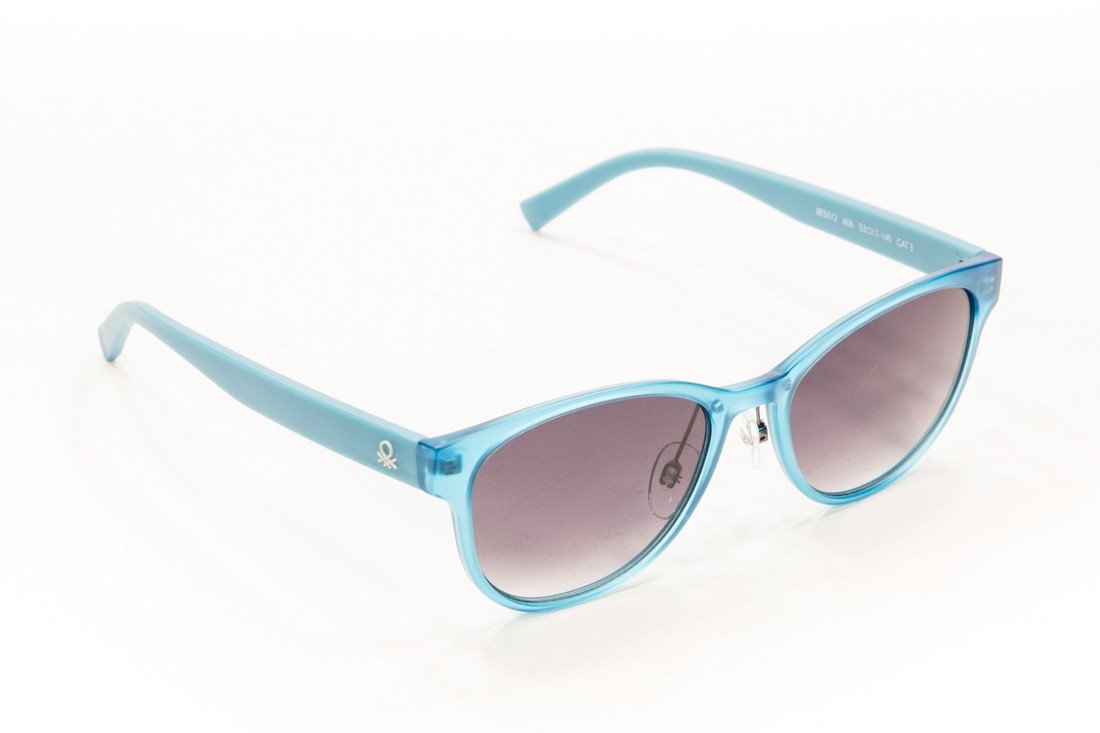 Солнцезащитные очки  Benetton 5012-606 53 (+) - 2